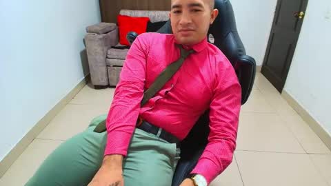 Snapshot of sebastian_oconnor77 chatting on February 2025 06:43:02 PM juan sebastian online show from February 2025 06:43:02 PM