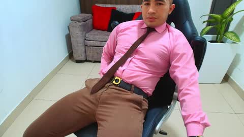 Snapshot of sebastian_oconnor77 chatting on February 2025 07:16:02 PM juan sebastian online show from February 2025 07:16:02 PM