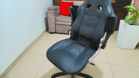 Snapshot of sebastian_oconnor77 chatting on February 2025 03:30:02 PM juan sebastian online show from February 2025 03:30:02 PM