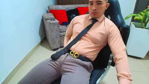 Snapshot of sebastian_oconnor77 chatting on March 2025 03:15:02 PM juan sebastian online show from March 2025 03:15:02 PM