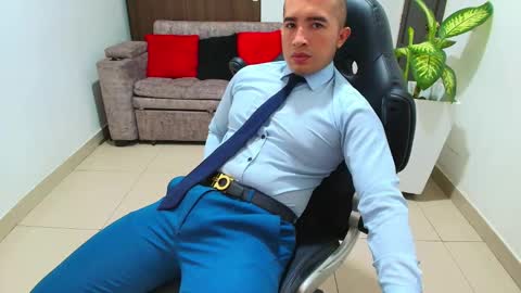 Snapshot of sebastian_oconnor77 chatting on March 2025 06:58:02 PM juan sebastian online show from March 2025 06:58:02 PM