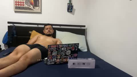 Snapshot of sebaz044 chatting on October 2025 05:10:02 AM sebaz044 online show from October 2025 05:10:02 AM