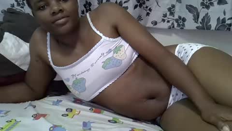 Snapshot of secret_seducer chatting on October 2025 06:52:02 PM cruce online show from October 2025 06:52:02 PM