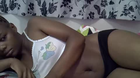 Snapshot of secret_seducer chatting on November 2025 12:20:02 AM cruce online show from November 2025 12:20:02 AM