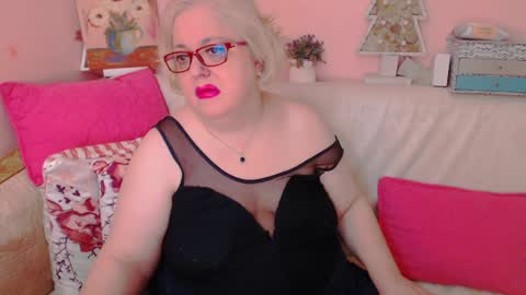 Alice online show from December 2024 07:00:02 PM