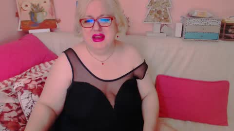 Alice online show from December 2024 07:59:02 PM