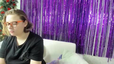 seductive_she_wolf online show from January 2025 08:22:01 AM