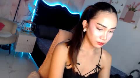 Snapshot of seductive_vana chatting on November 2025 04:51:02 PM Vanessa online show from November 2025 04:51:02 PM