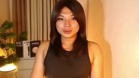 Deluxe online show from October 2025 09:27:02 PM