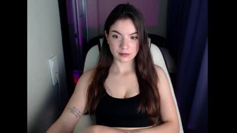 Snapshot of seeemily chatting on February 2025 10:07:01 AM Emily online show from February 2025 10:07:01 AM