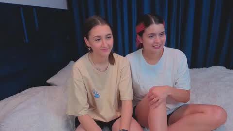 Snapshot of seemaslough chatting on November 2025 04:07:01 PM Melborn online show from November 2025 04:07:01 PM