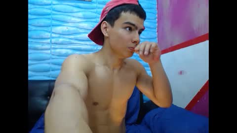 Snapshot of seigfried0 chatting on February 2025 11:32:01 PM Seigfried online show from February 2025 11:32:01 PM