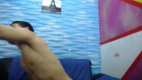 Snapshot of seigfried0 chatting on March 2025 07:05:02 PM Seigfried online show from March 2025 07:05:02 PM