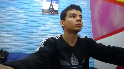 Snapshot of seigfried0 chatting on March 2025 07:05:01 PM Seigfried online show from March 2025 07:05:01 PM