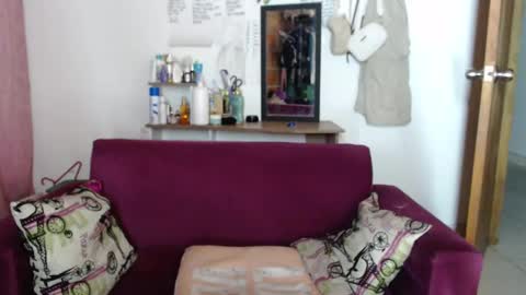 Snapshot of seleena_01 chatting on January 2025 11:17:02 PM seleena_01 online show from January 2025 11:17:02 PM