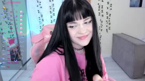 Selena  online show from March 2025 05:07:01 AM