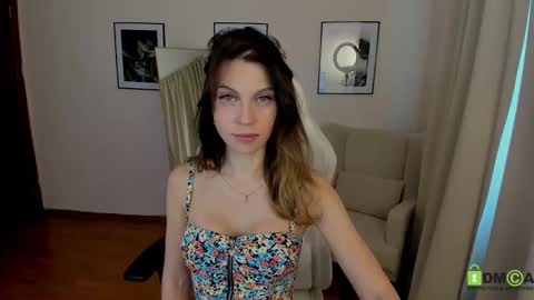 Selena online show from January 2025 09:15:01 AM