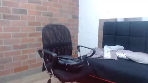 Selena online show from October 2025 01:03:02 AM