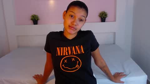 selenafox6 online show from February 2025 07:10:01 AM