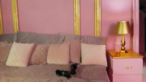 Snapshot of selenasims chatting on October 2025 11:52:02 PM SelenaSin online show from October 2025 11:52:02 PM