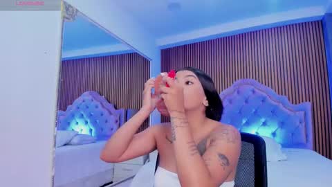 Snapshot of selenastonne chatting on October 2025 07:47:01 PM selenastonne online show from October 2025 07:47:01 PM