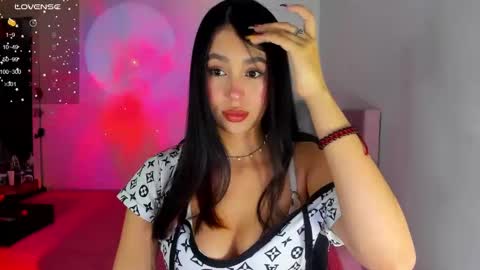 Karol. online show from February 2025 01:46:02 AM