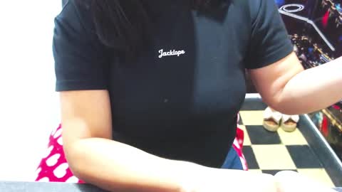 Selene online show from September 2025 02:19:01 PM