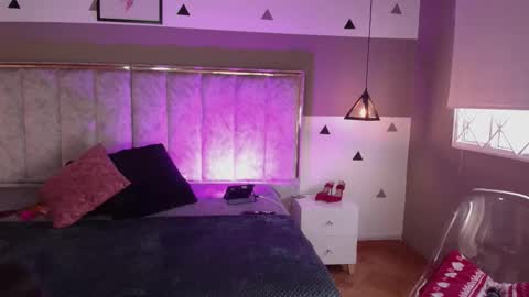 Selene online show from October 2025 11:54:01 AM