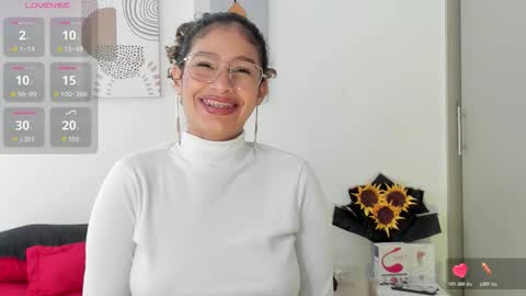 Snapshot of seleneclark_ chatting on October 2025 07:51:01 PM Sele online show from October 2025 07:51:01 PM