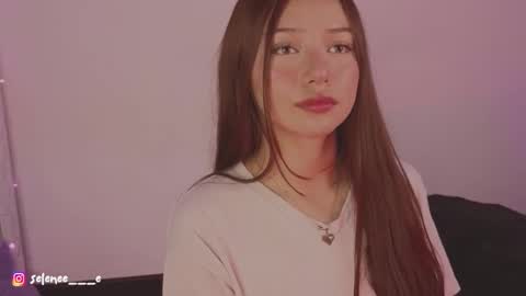 Snapshot of selenee___e chatting on February 2025 02:12:02 AM selene online show from February 2025 02:12:02 AM