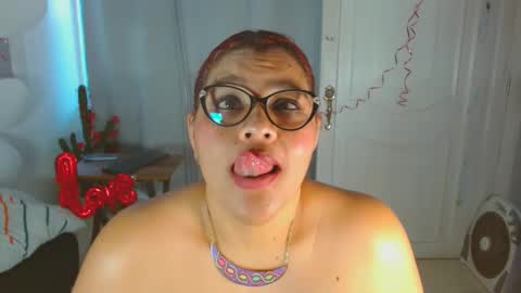 Selenna1 online show from February 2025 08:22:01 PM