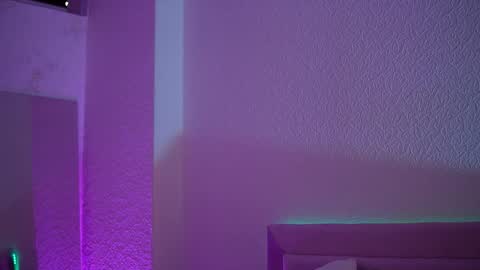  Selina  online show from November 2025 11:55:02 AM