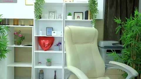 Seline online show from March 2025 05:06:02 PM