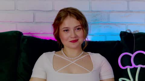 SelinSwarovski online show from January 2025 02:14:01 AM