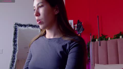 Nicole online show from December 2024 01:58:02 AM