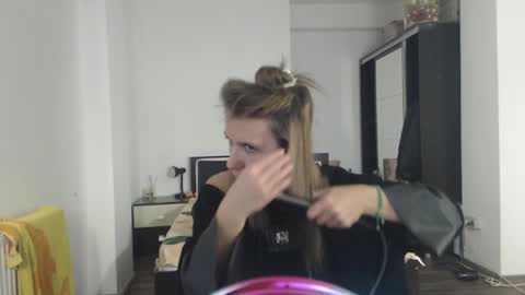 sellena_angels online show from January 2025 11:04:02 AM