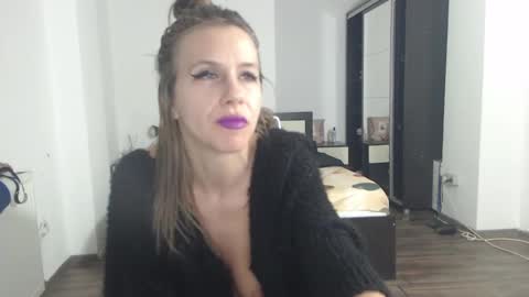 sellena_angels online show from January 2025 10:12:01 PM