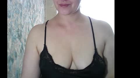 Snapshot of send_me chatting on March 2025 09:31:02 AM send me online show from March 2025 09:31:02 AM