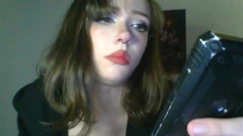 Snapshot of sendforesme chatting on January 2025 01:31:01 AM goddess esme online show from January 2025 01:31:01 AM