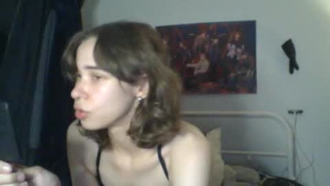 Snapshot of sendforesme chatting on September 2025 12:10:02 AM goddess esme online show from September 2025 12:10:02 AM