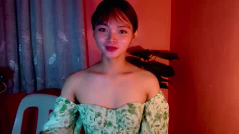 Snapshot of sensational_yeng chatting on November 2025 03:01:02 AM sensational_yeng online show from November 2025 03:01:02 AM