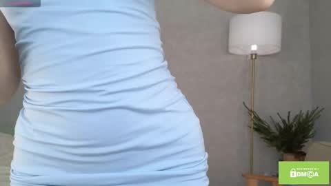 Snapshot of sensationnew chatting on December 2025 08:30:01 AM sensationnew online show from December 2025 08:30:01 AM