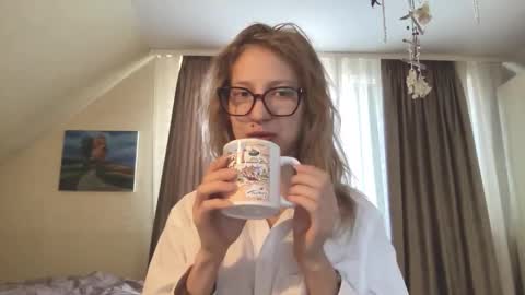 senseinner online show from October 2025 07:06:02 AM