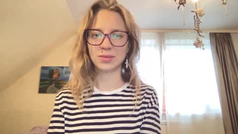 senseinner online show from October 2025 08:49:01 AM