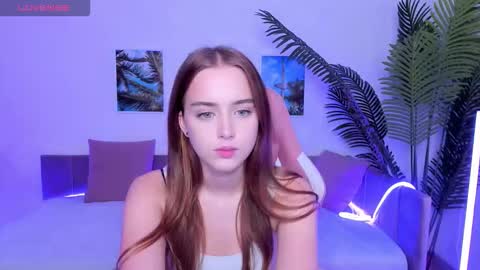 Emily  online show from September 2025 08:29:02 AM