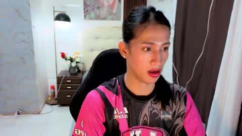 Snapshot of sensual_goergia chatting on October 2025 07:51:01 AM sensual_goergia online show from October 2025 07:51:01 AM