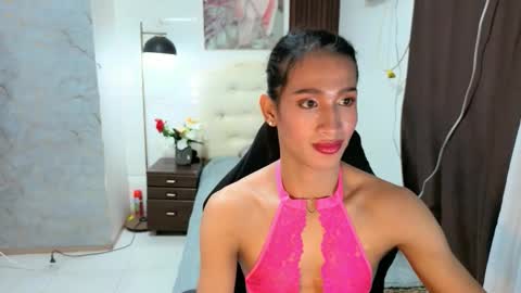 Snapshot of sensual_goergia chatting on October 2025 11:59:02 PM sensual_goergia online show from October 2025 11:59:02 PM