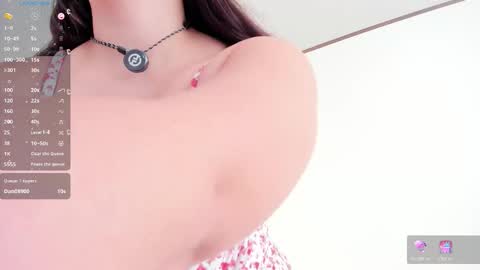 Snapshot of sensual_woman11 chatting on November 2025 06:09:02 PM MIA online show from November 2025 06:09:02 PM