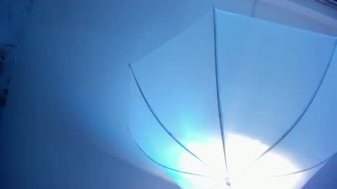 LIZA online show from October 2025 06:06:02 PM