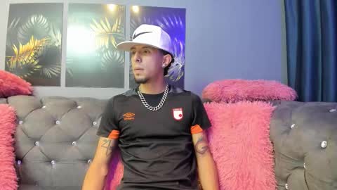 sensualsoulss online show from October 2025 01:43:02 PM